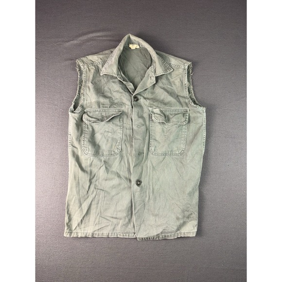 Guaranteed Trooper Fatigues Other - Vintage Military Utility Shirt Cut Sleeves Guaranteed Trooper Fatigues Men’s S
